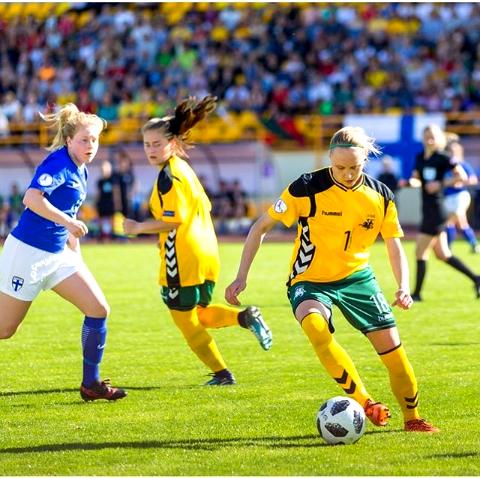 Lietuva devintokų akimis I DALIS by Nojus - Ourboox.com