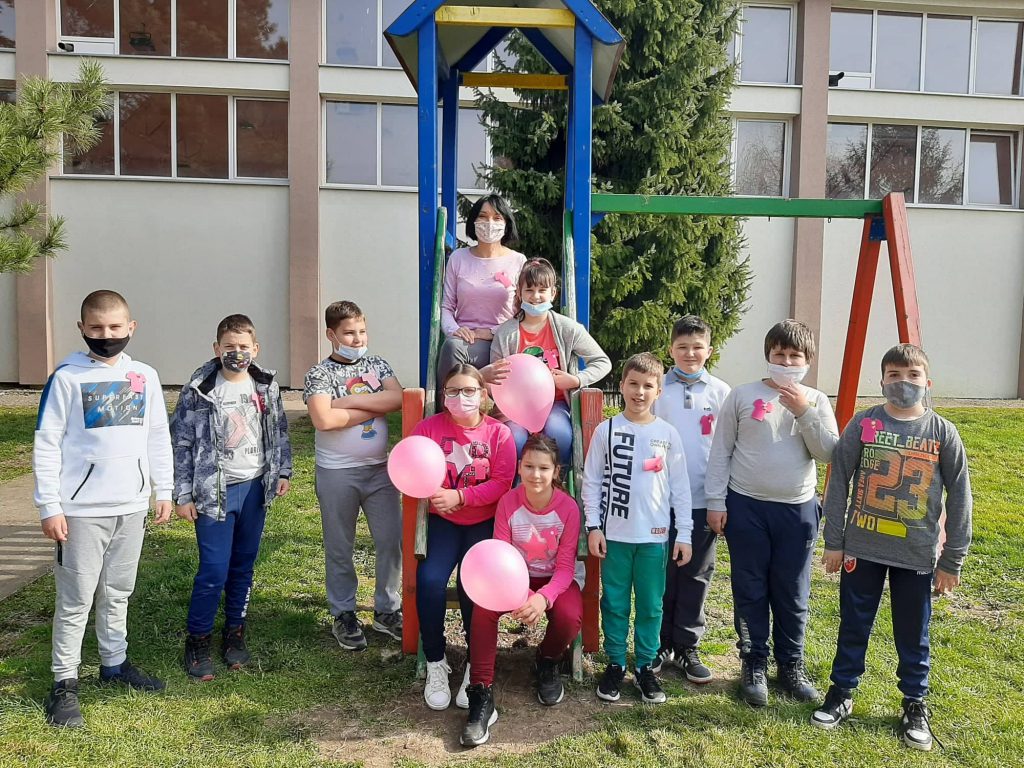 Moja osoba od poverenja- školski policajac by Marija Manceta - Ourboox.com