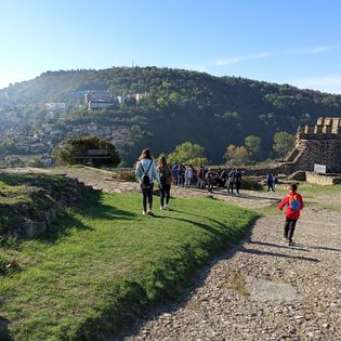 6а by valya videva - Ourboox.com