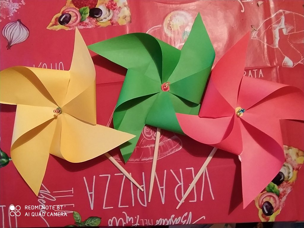 ETWINNING PROJEKTO ,,STEAMUKO DRAUGAI” BAIGIAMOJI KNYGA by Mokytoja Laura Palivonienė - Ourboox.com