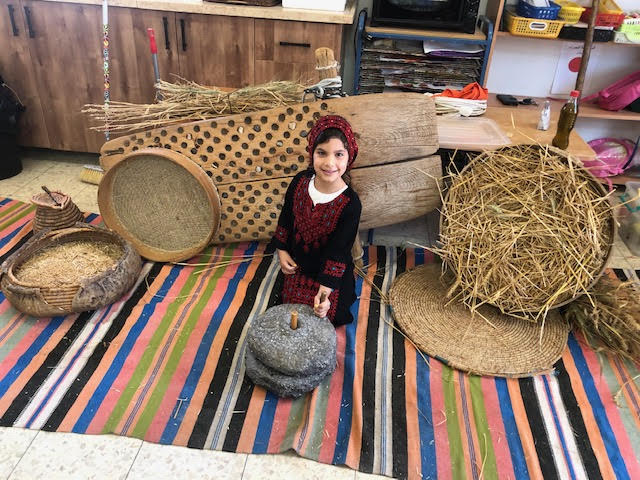 فعاليات نهاية السنه لاطفال روضة الشروق معاوية by maisaa - Illustrated by المربية: ميساء عقل - Ourboox.com