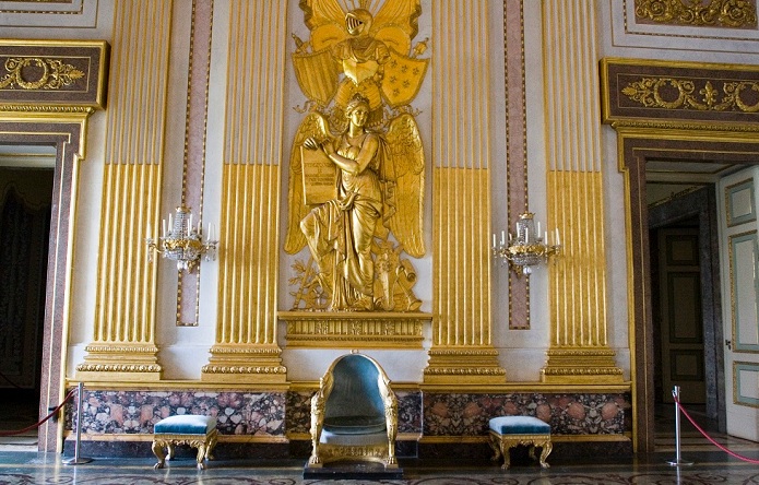 tra opere d’arte e palazzi reali by orefice mariafrancesca - Ourboox.com