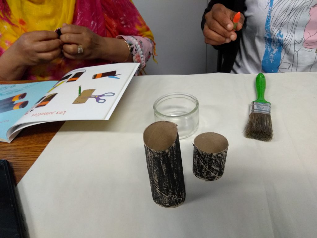 Créations à partir de déchets recyclables – apprenantes post-alpha – juillet 2021 by Maria BRAZ - Ourboox.com