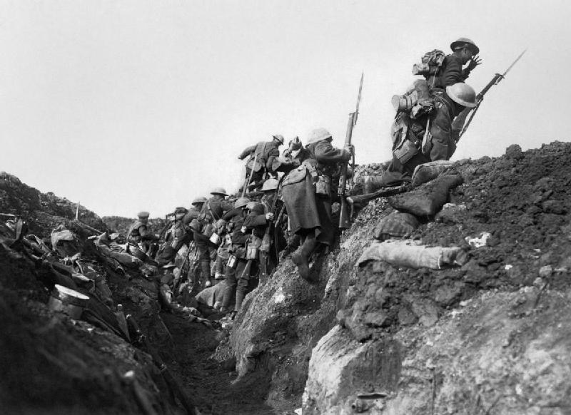 Peter e la guerra del 1917 by Mattia gallici - Illustrated by Mattia Gallucci, Eleonora Simeoni e Riccardo Ottoborgo  - Ourboox.com