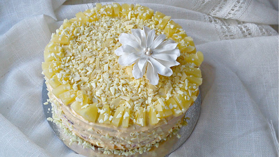 Rodjendanske torte Birthday cakes Geburtstagstorten by Irena Miljković - Ourboox.com