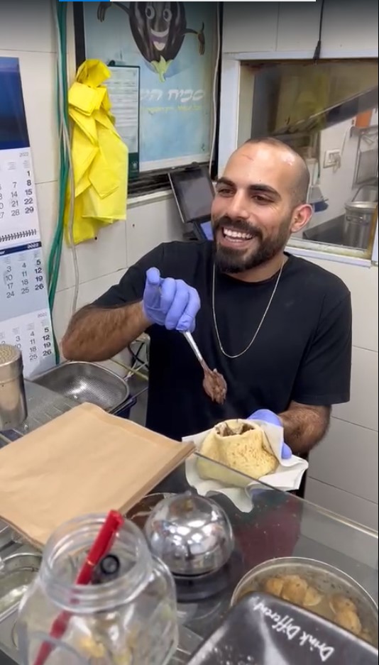 Fucking Amazing Thing With 1 NIS by Dor Nahshon - Illustrated by Dor Nahshon - Ourboox.com