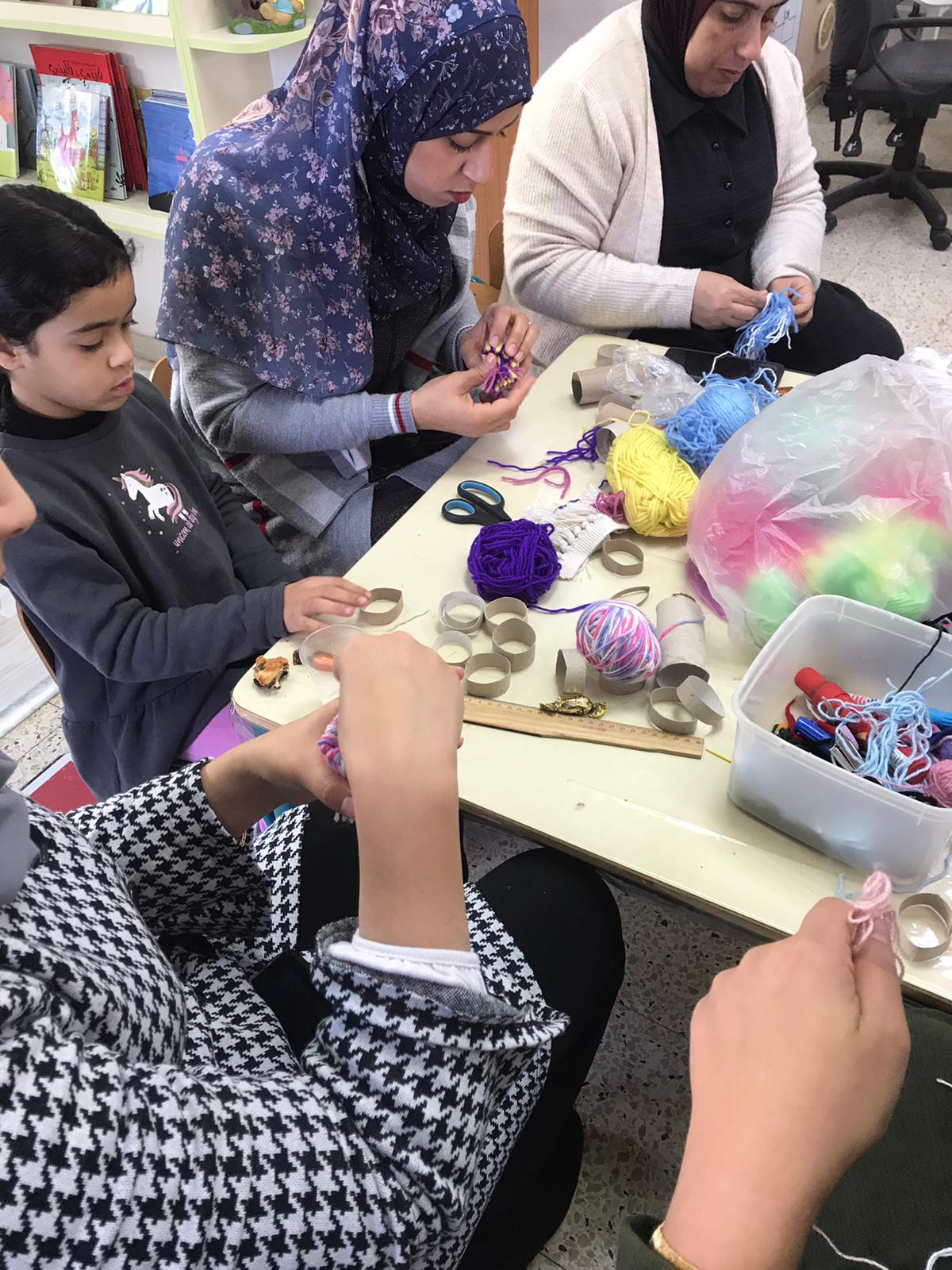 ورشات عمل مع الأهالي by faida mahajna - Ourboox.com