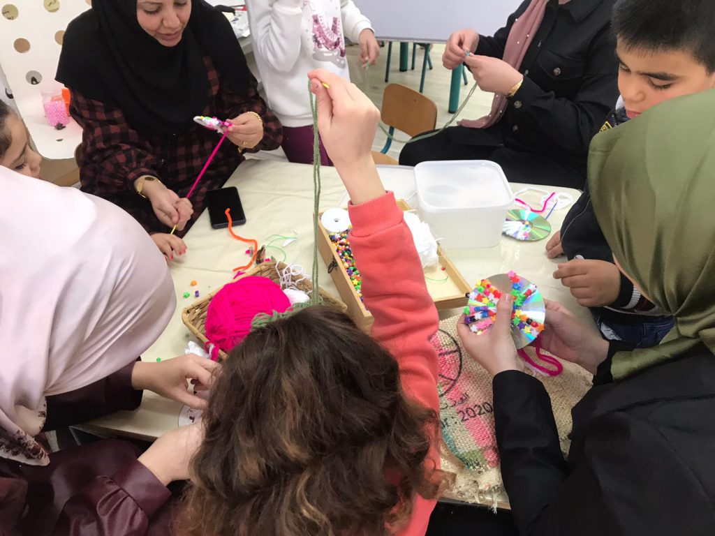 ورشات عمل مع الأهالي by faida mahajna - Ourboox.com