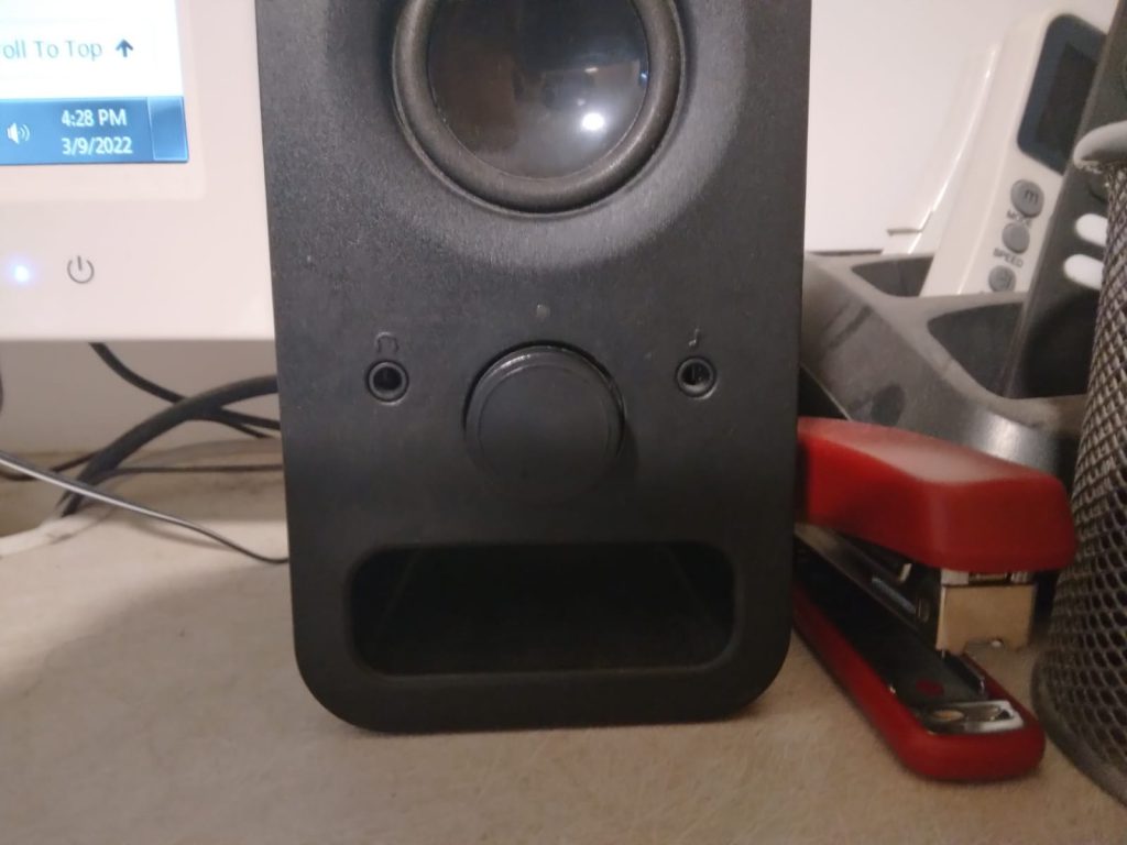 מגבת בצבע סגול by RCE - Illustrated by יחיאל למלמי התותח (כשהוא רועם המוזות שותקות) - Ourboox.com