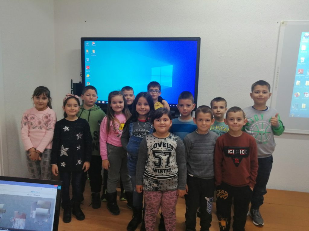 Аз и дигиталният свят by Maria Ignatova - Ourboox.com