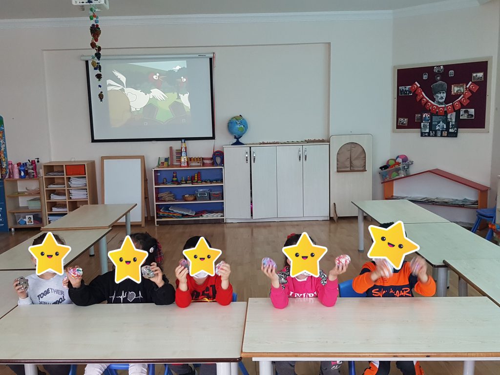 DUMLUPINAR ANAOKULU KÜÇÜK KAHRAMANLAR SINIFI MARAKAS ETKİNLİĞİ by FATMA KILIÇ - Ourboox.com