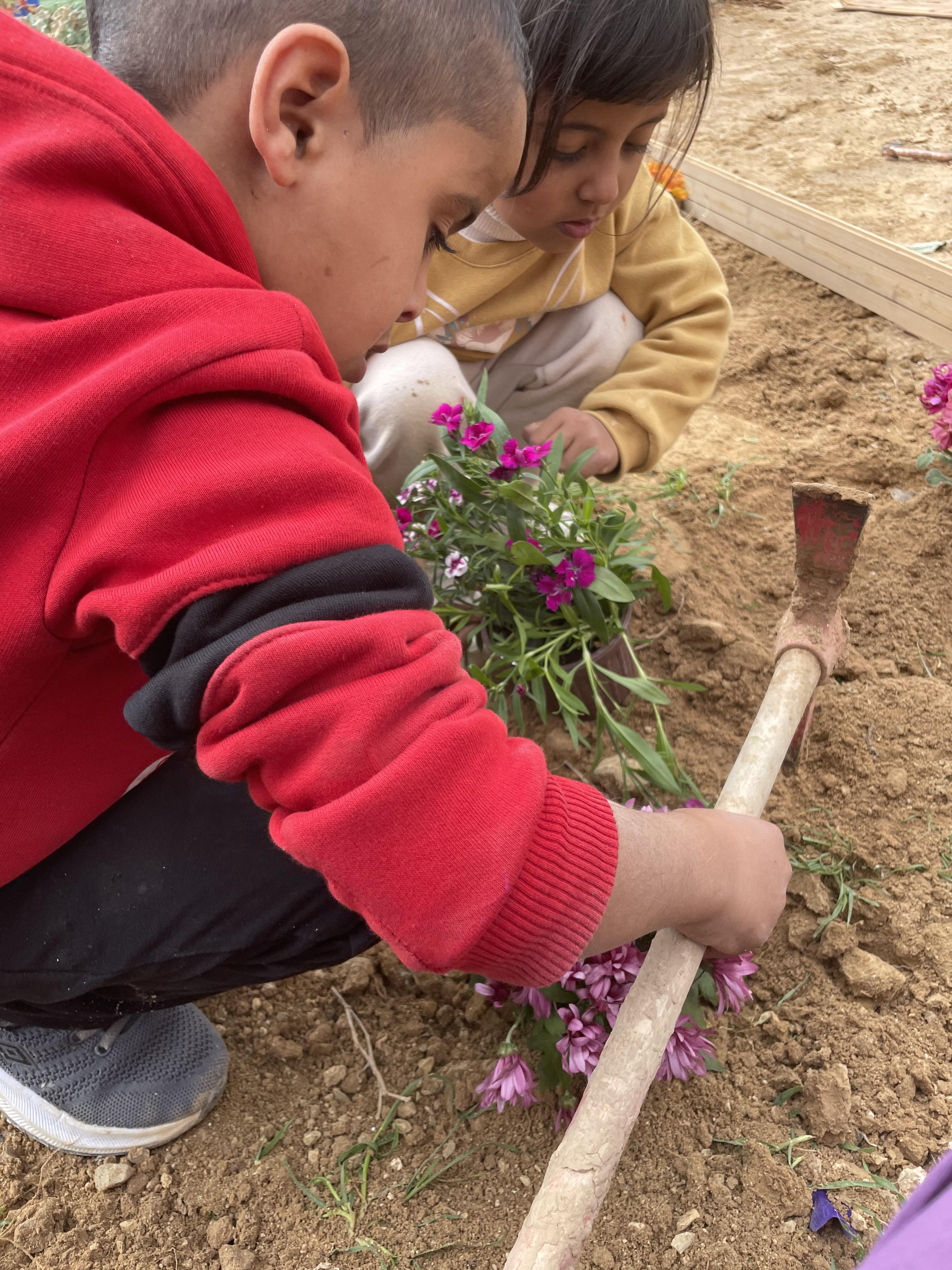 حديقة بستان الورود by zenab - Illustrated by بستان الورود - Ourboox.com