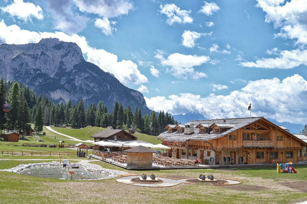 Dalla terra all’universo andata e ritorno by Maddalena - Ourboox.com