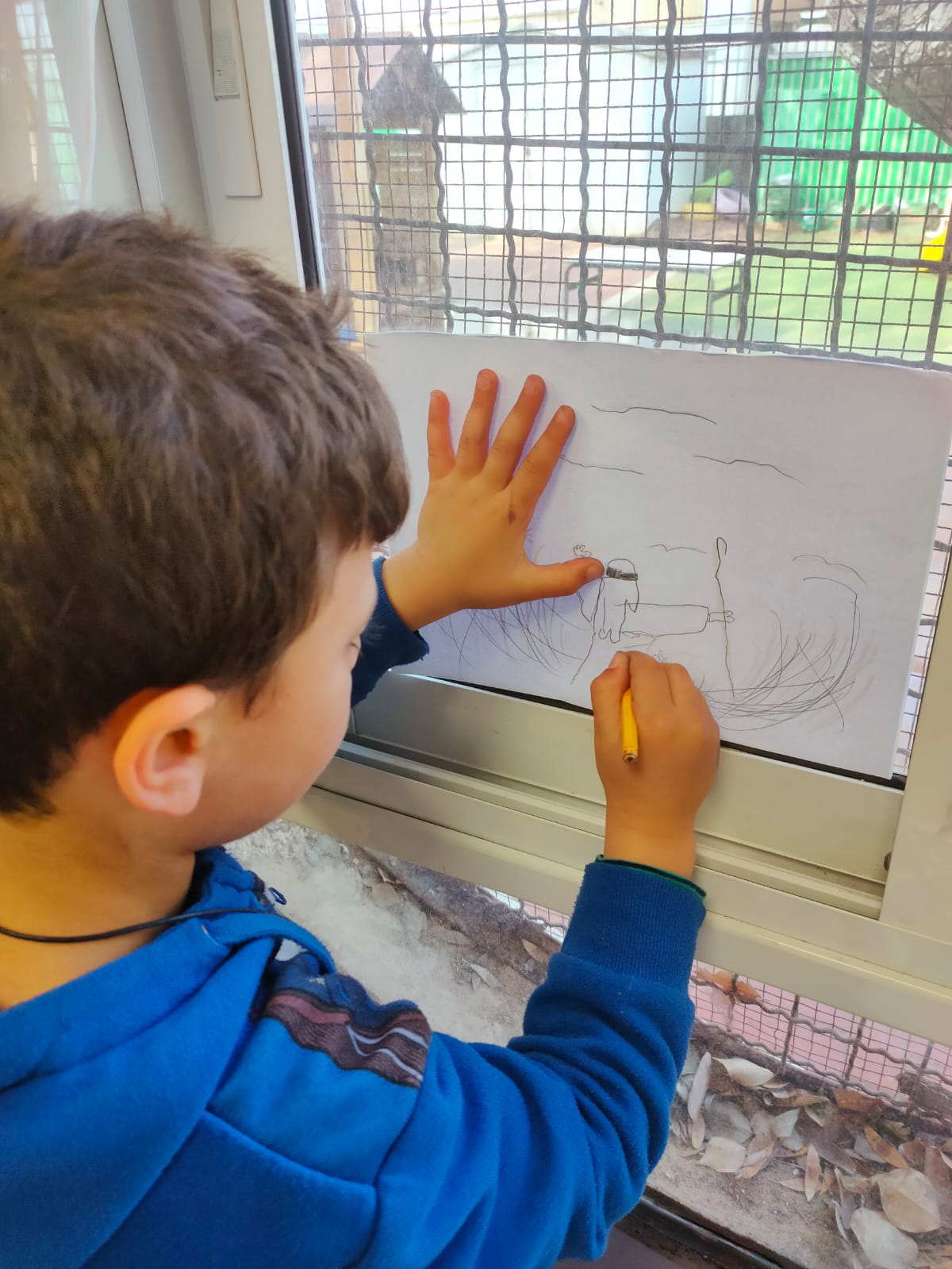 מה עושים כש…? by עינת יוספיאן - Ourboox.com