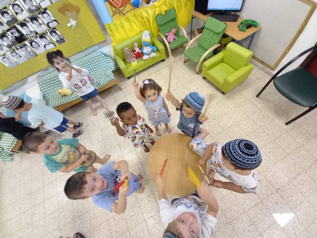 גן אגמון לוד by can - Ourboox.com