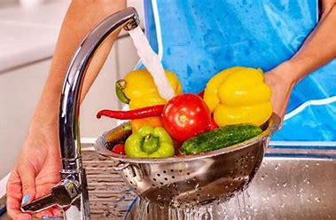 مراحل تحضير شوربة الخضار by antsar - Illustrated by روضة النور - Ourboox.com