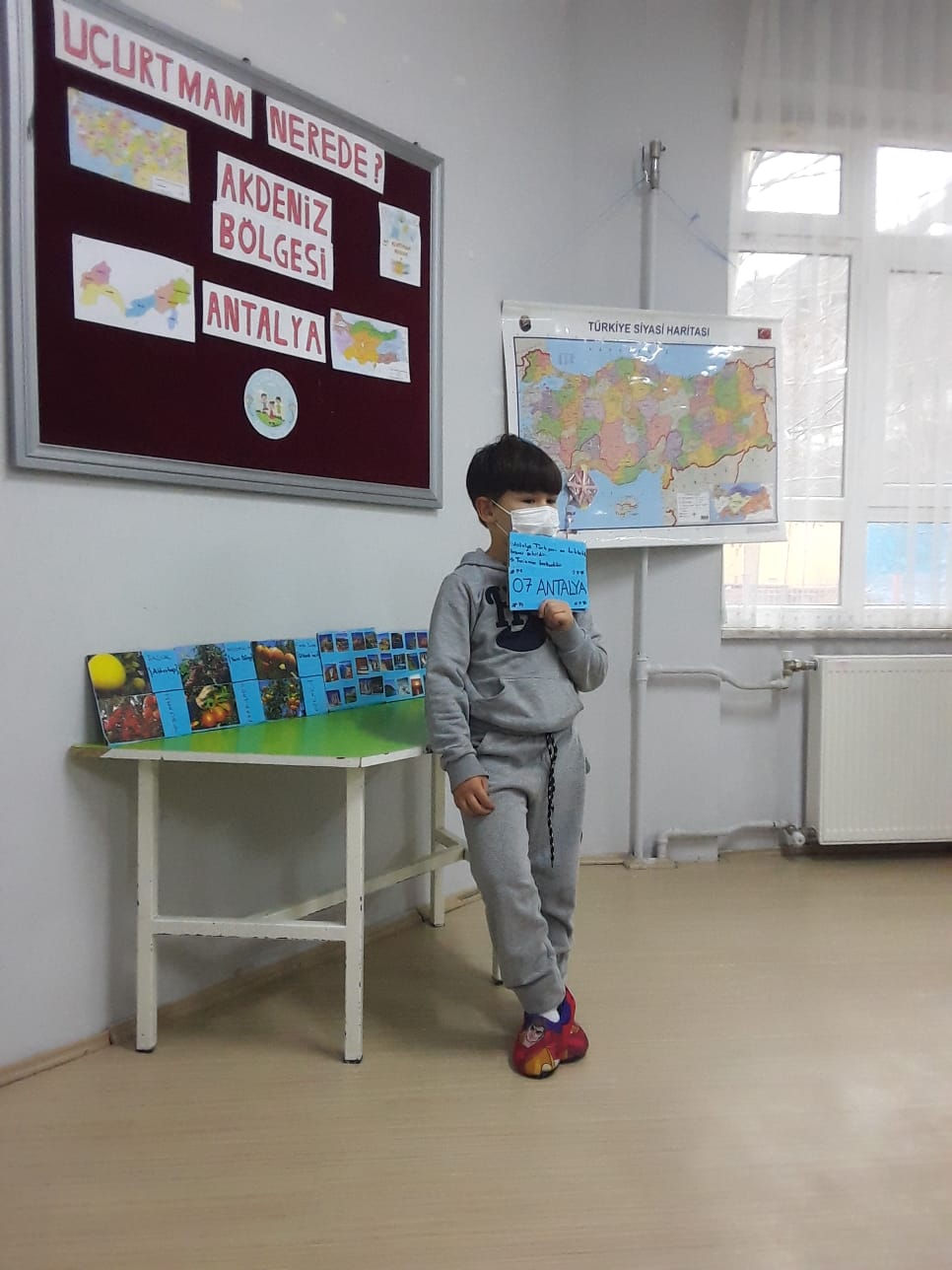 UÇURTMAM NEREDE? by MESRURE ESRA CERİT - Illustrated by UÇURTMAM NEREDE? - Ourboox.com