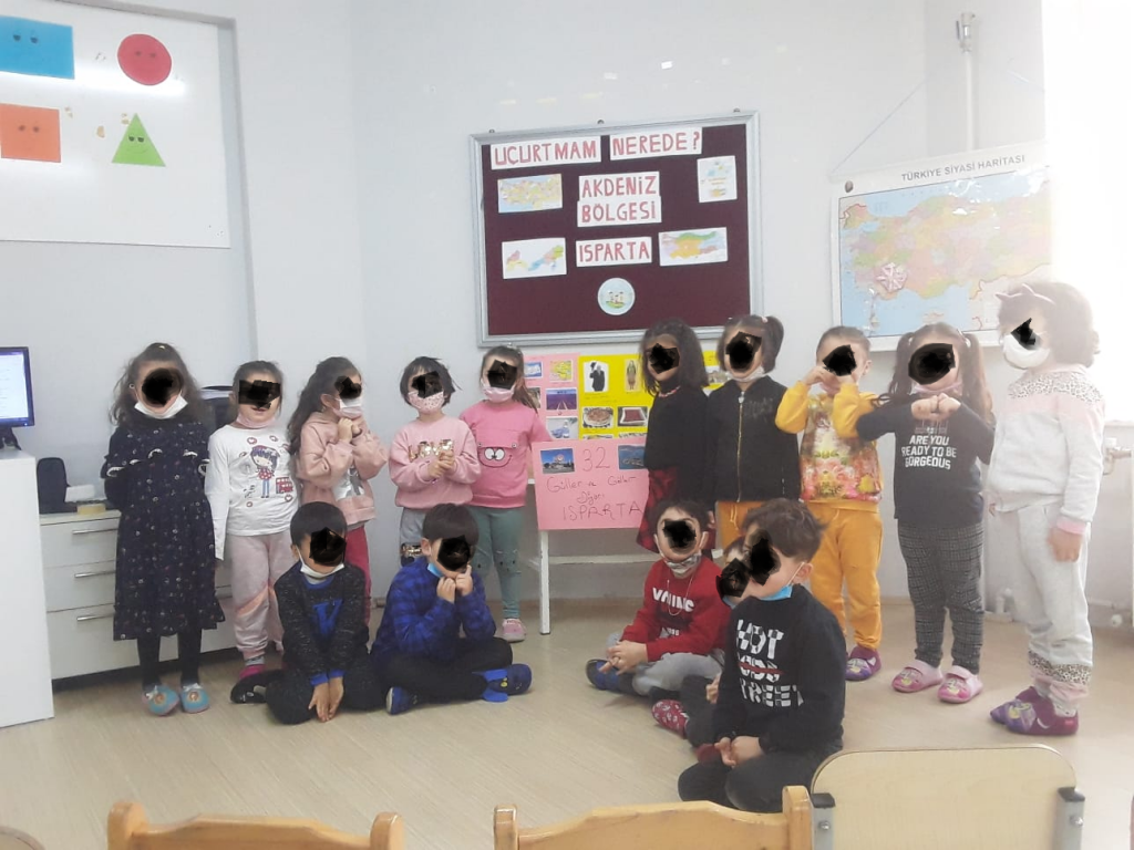 UÇURTMAM NEREDE? by MESRURE ESRA CERİT - Illustrated by UÇURTMAM NEREDE? - Ourboox.com