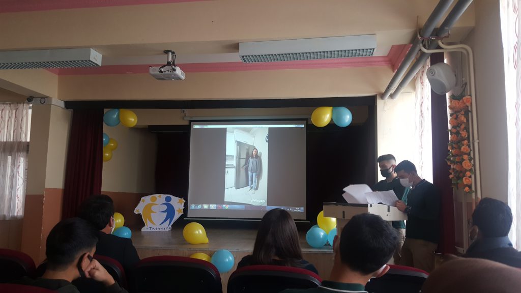 Çalışmak başarmanın yarısıdır by Tuba YELEK - Ourboox.com