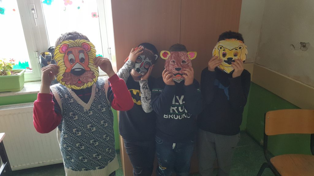 OKULLARDA ORMAN SEN DE DOĞAYLA CANLAN -project masks by Pece Kocovski - Ourboox.com