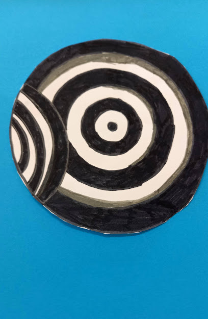 Optical illusions by eTwinning group - Illustrated by eTwinning- MathArts - Ourboox.com