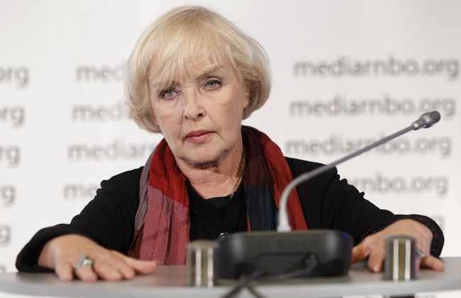 НЕВІДКЛАДНА ДОПОМОГА,ЛІКАРНЯ,АПТЕКА by Mariya - Ourboox.com