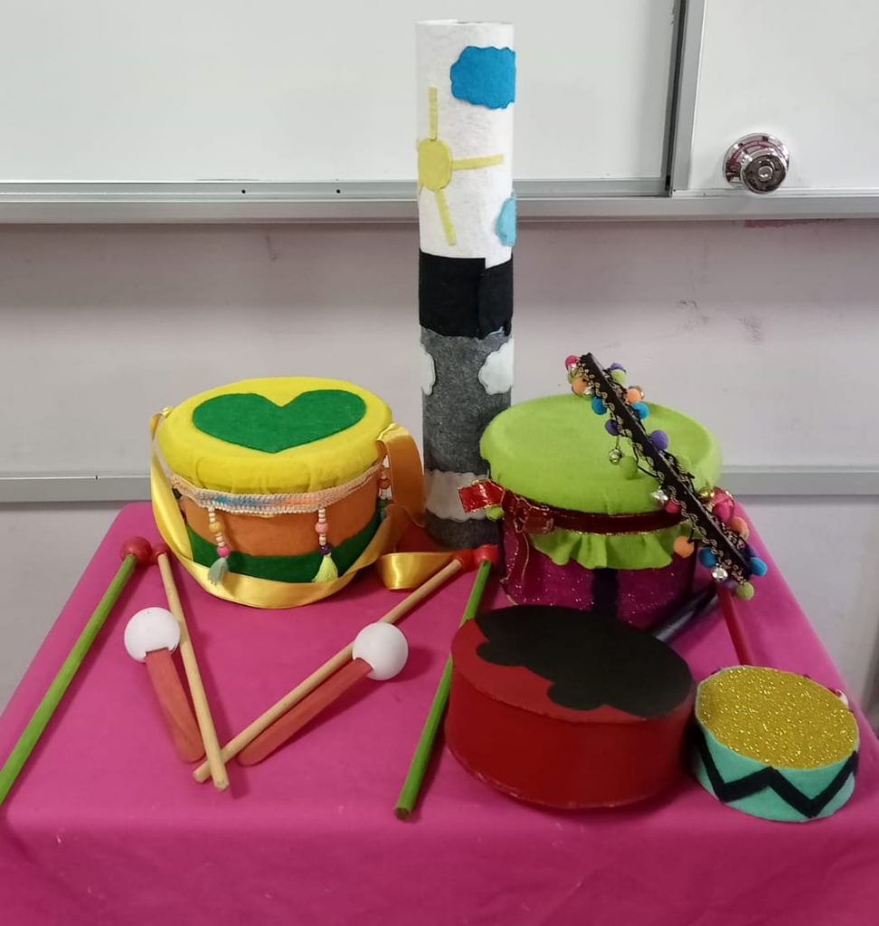 Musical Instruments Made With Recycled Materials by Aytaç - Ourboox.com