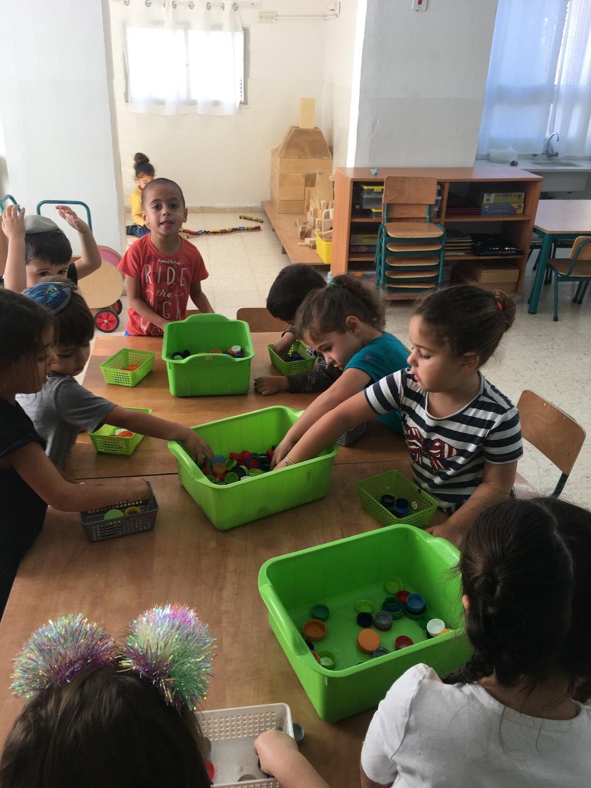 מה ניתן לעשות מפקקים? by liat vaknin - Ourboox.com