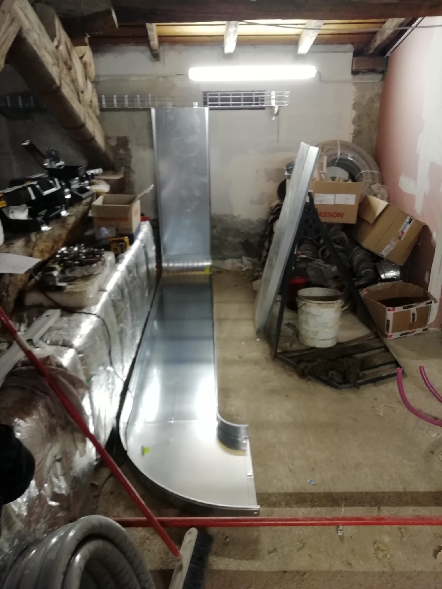 DIARIO DI STAGE by stefano birolini - Illustrated by diario di stage sono stato in questa azienda: fretti impianti elettrici e speciale in via nazionale 122  a Seriate - Ourboox.com