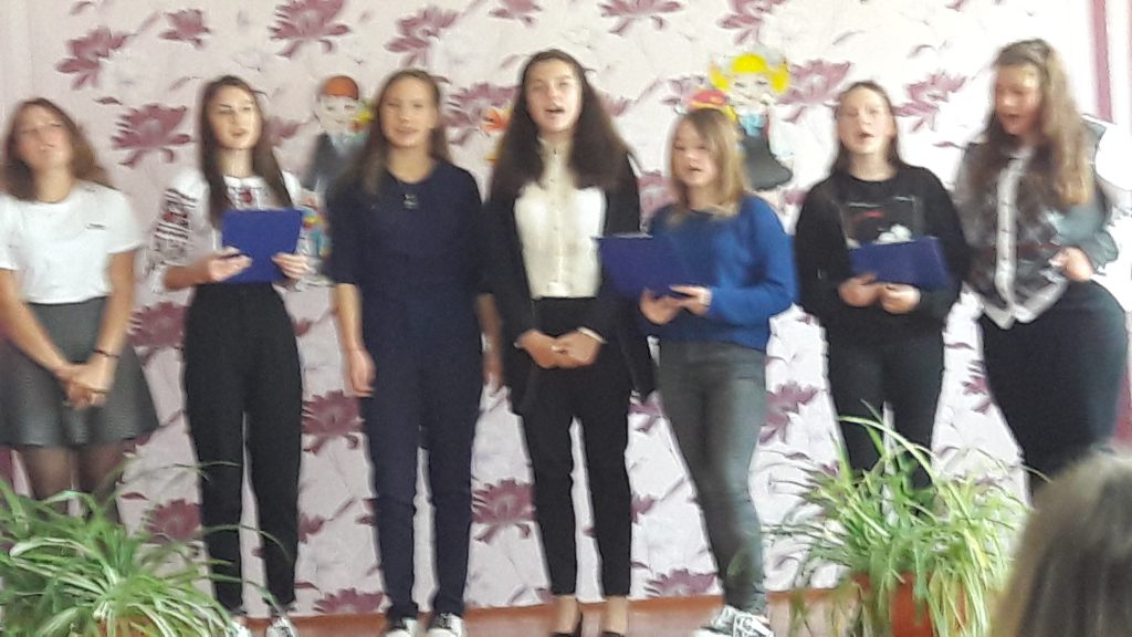 Книга наших шкільних років. Останній дзвінок 2022 by Оксана Анатоліївна Мартинюк вчитель зарубіжної літератури Перерослівського ліцею - Ourboox.com