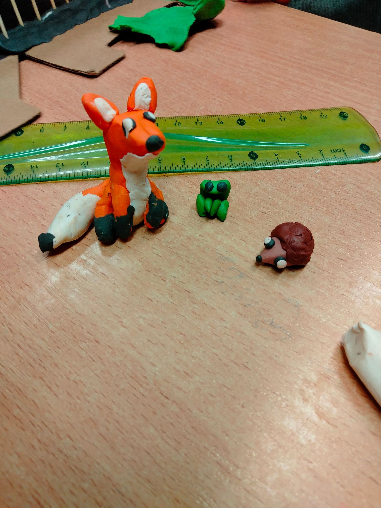 Korytarze- otwarte drzwi dla wędrówek zwierząt by KINGA CICHOWICZ - Ourboox.com