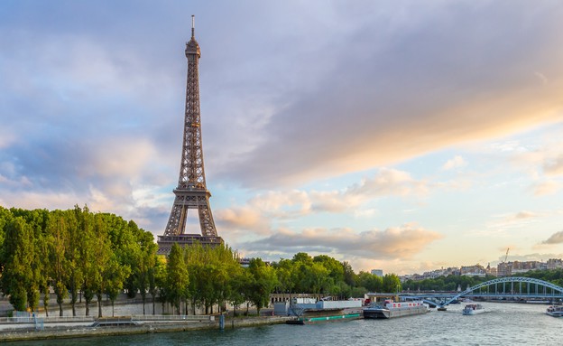 The way to France by Harel aviv - Ourboox.com