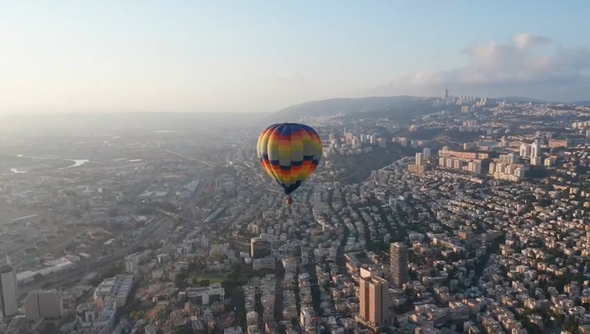 The trip to hell by omer grebel - Illustrated by yiftach shaham - Ourboox.com