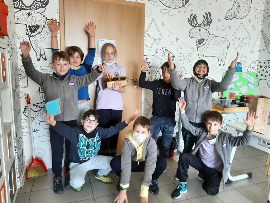 Запознахме се в началото на трети клас