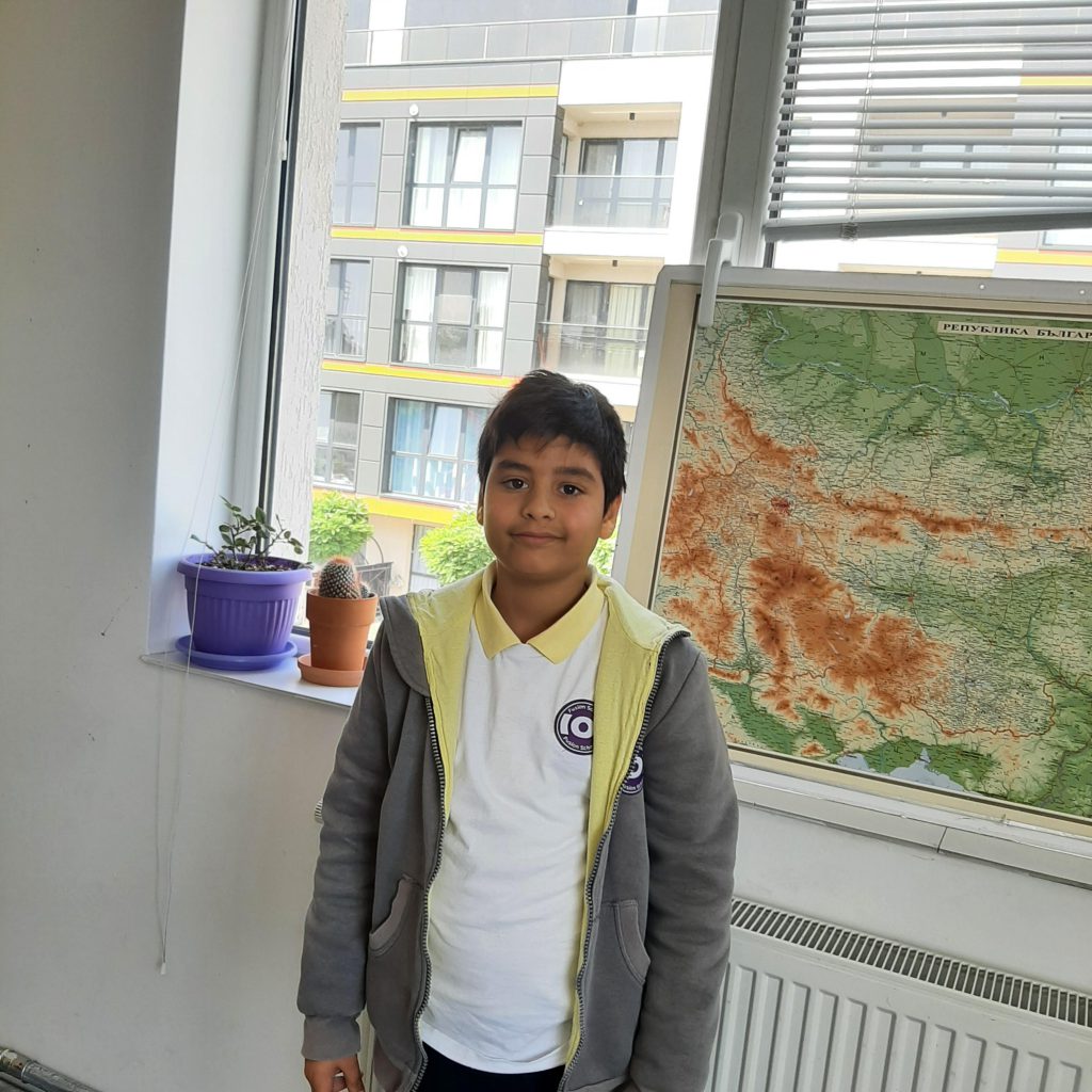 Най-хубавото предстои by Tsvetka Koleva - Ourboox.com