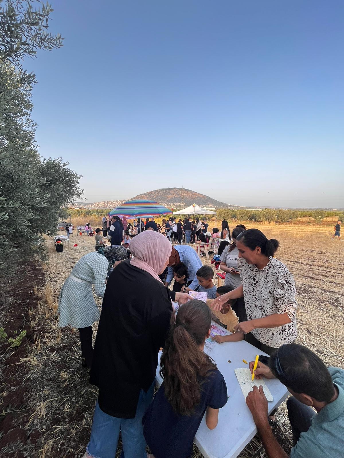 رحلة فنونيه by Fatmesaadi - Illustrated by فاطمه سعدي - Ourboox.com