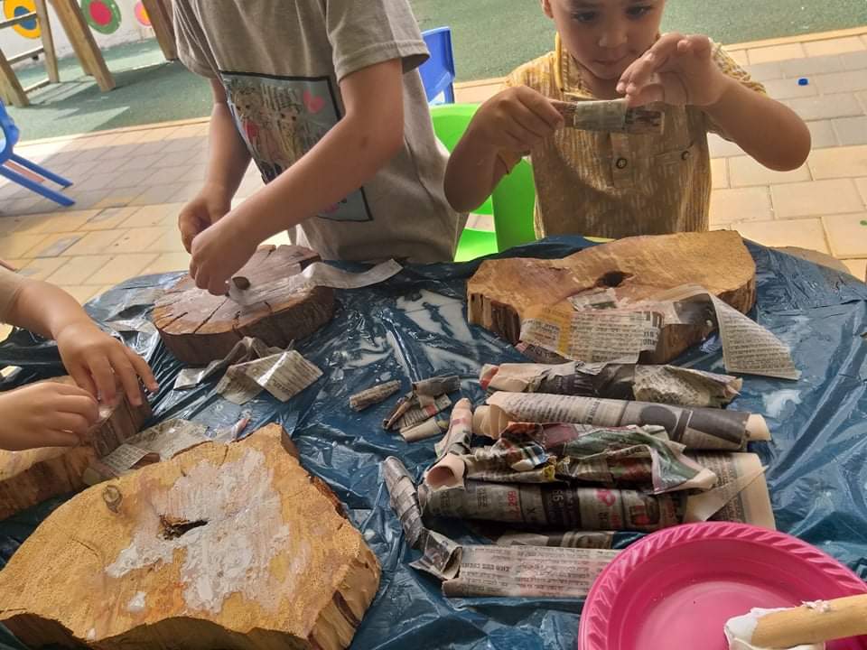 رحلة فنونيه by Fatmesaadi - Illustrated by فاطمه سعدي - Ourboox.com