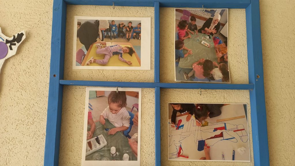 رحلة فنونيه by Fatmesaadi - Illustrated by فاطمه سعدي - Ourboox.com