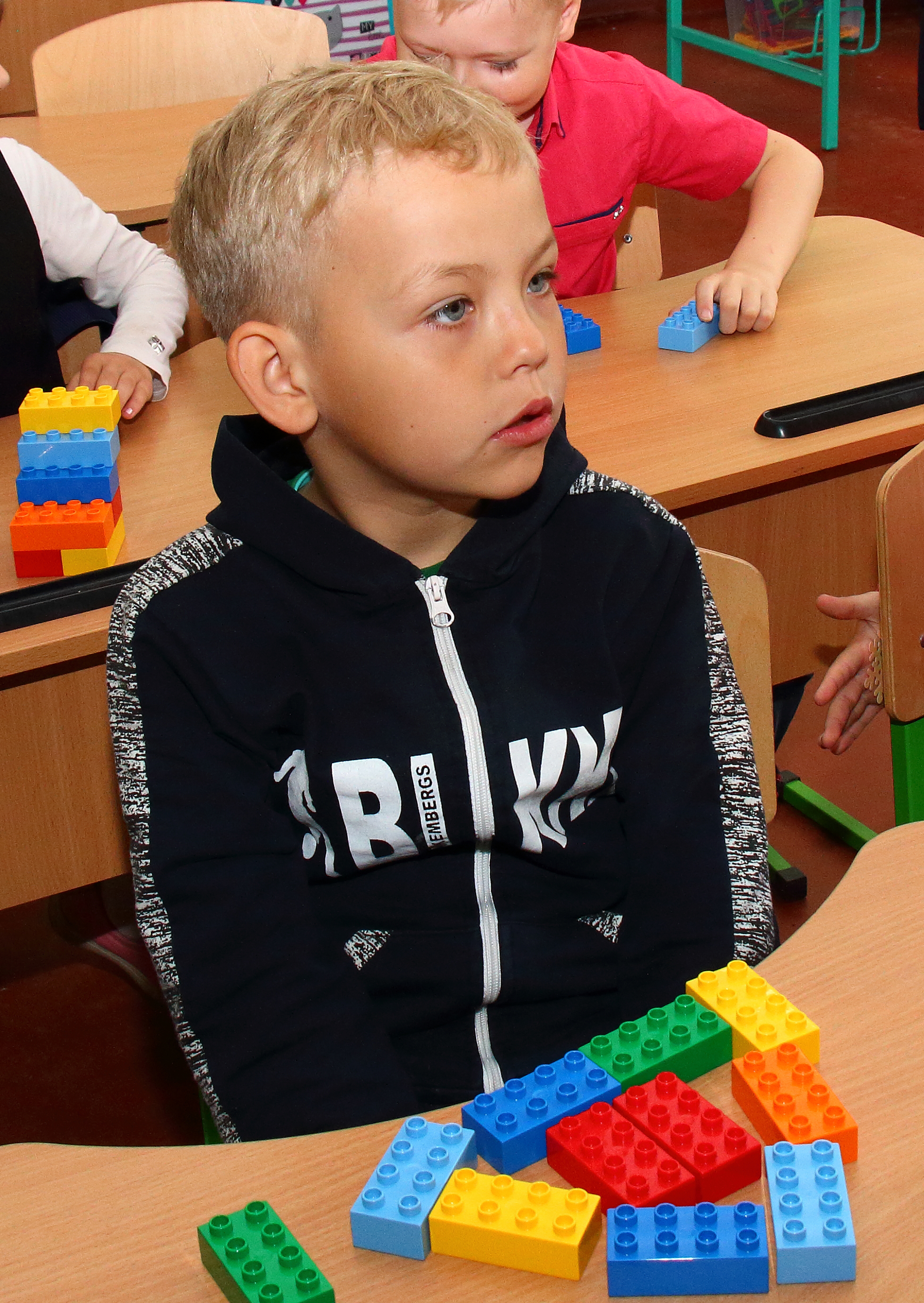 Власов Денис – Випускник молодшої школи by Uglik Yanessa - Ourboox.com