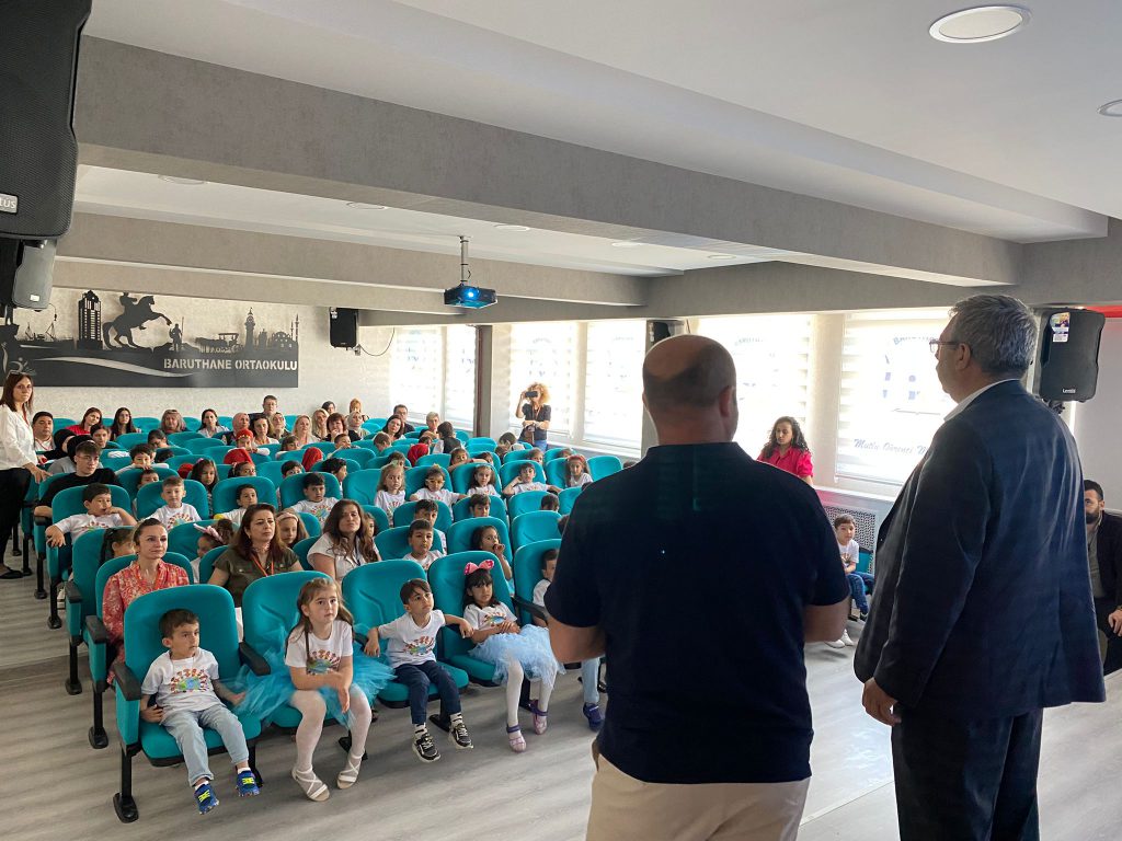 “We are children of the world” – Hand in Hand – Meeting in Turkey (2) by Tezcan Bayraktar - Ourboox.com