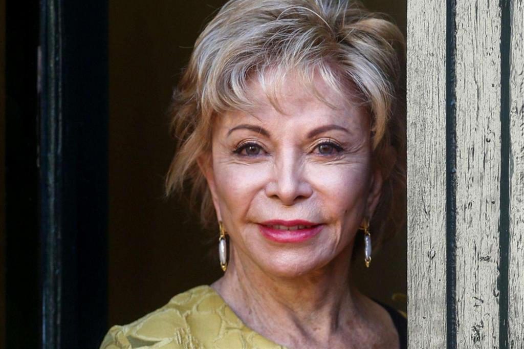 Isabel Allende cuenta su vida by Profavero - Illustrated by Maddalena Favero - Ourboox.com