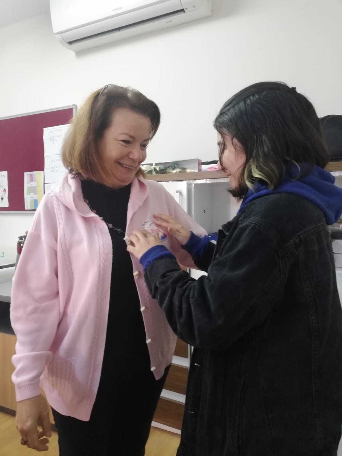 KADINA YÖNELİK ŞİDDETE KARŞI ULUSLARARASI MÜCADELE GÜNÜ by CEMİLE ÖNGE ZÜMBÜL - Ourboox.com