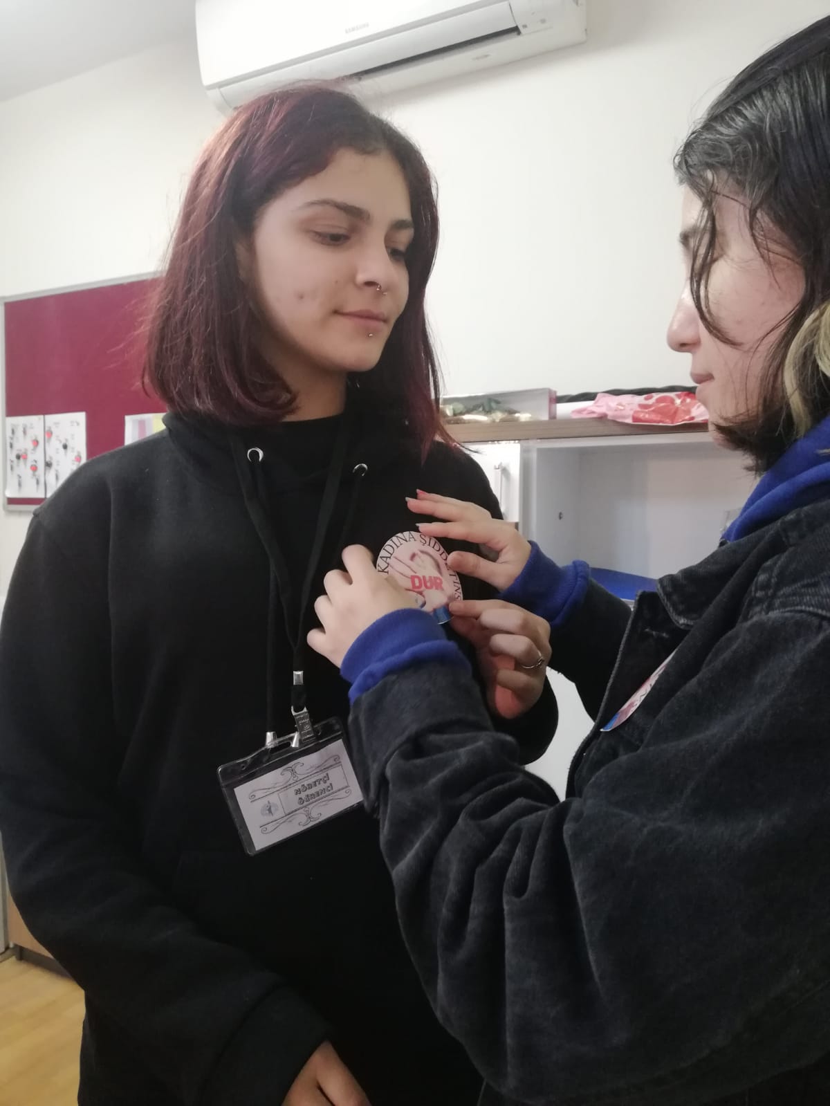 KADINA YÖNELİK ŞİDDETE KARŞI ULUSLARARASI MÜCADELE GÜNÜ by CEMİLE ÖNGE ZÜMBÜL - Ourboox.com