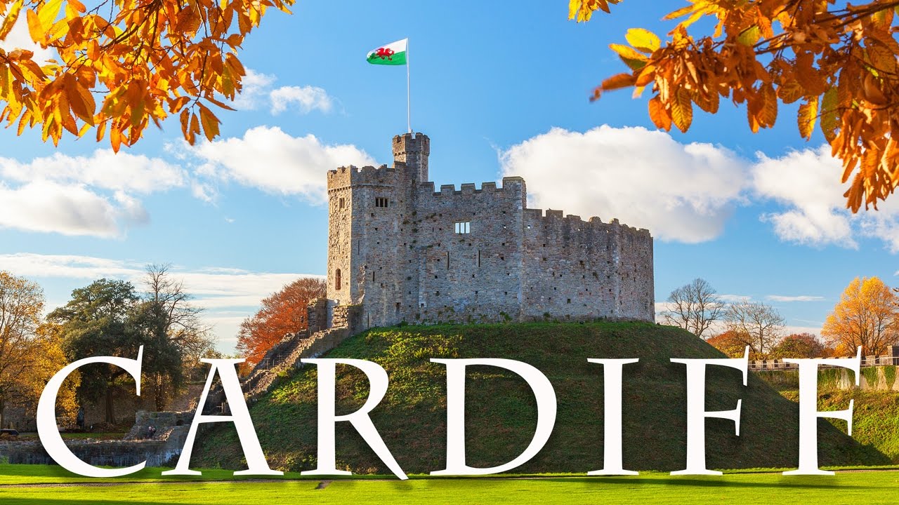 Cardiff Holiday by Leyla Jesse Büyükyıldırım - Illustrated by Time2Go Travel Agency - Ourboox.com