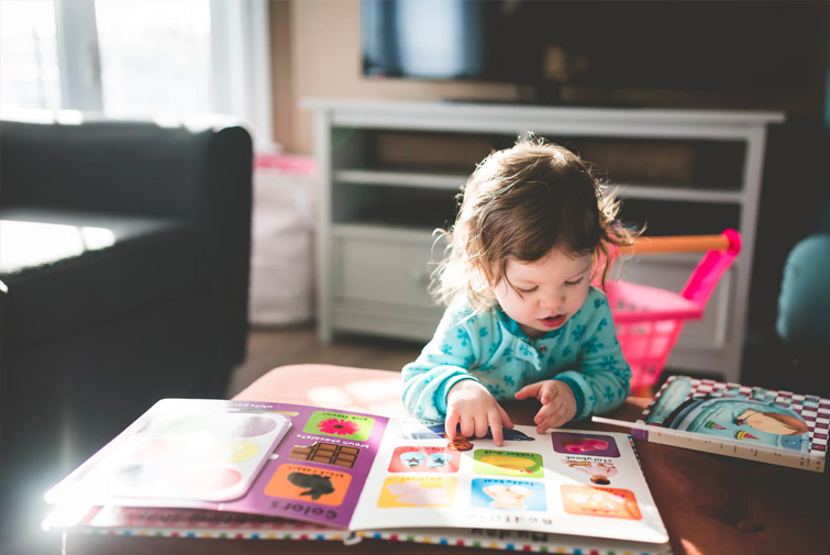 ЯК ОБРАТИ ДИТЯЧУ КНИЖКУ В ЗАЛЕЖНОСТІ ВІД ВІКУ. РЕКОМЕНДАЦІЇ ЕКСПЕРТІВ by Gorobinka - Ourboox.com