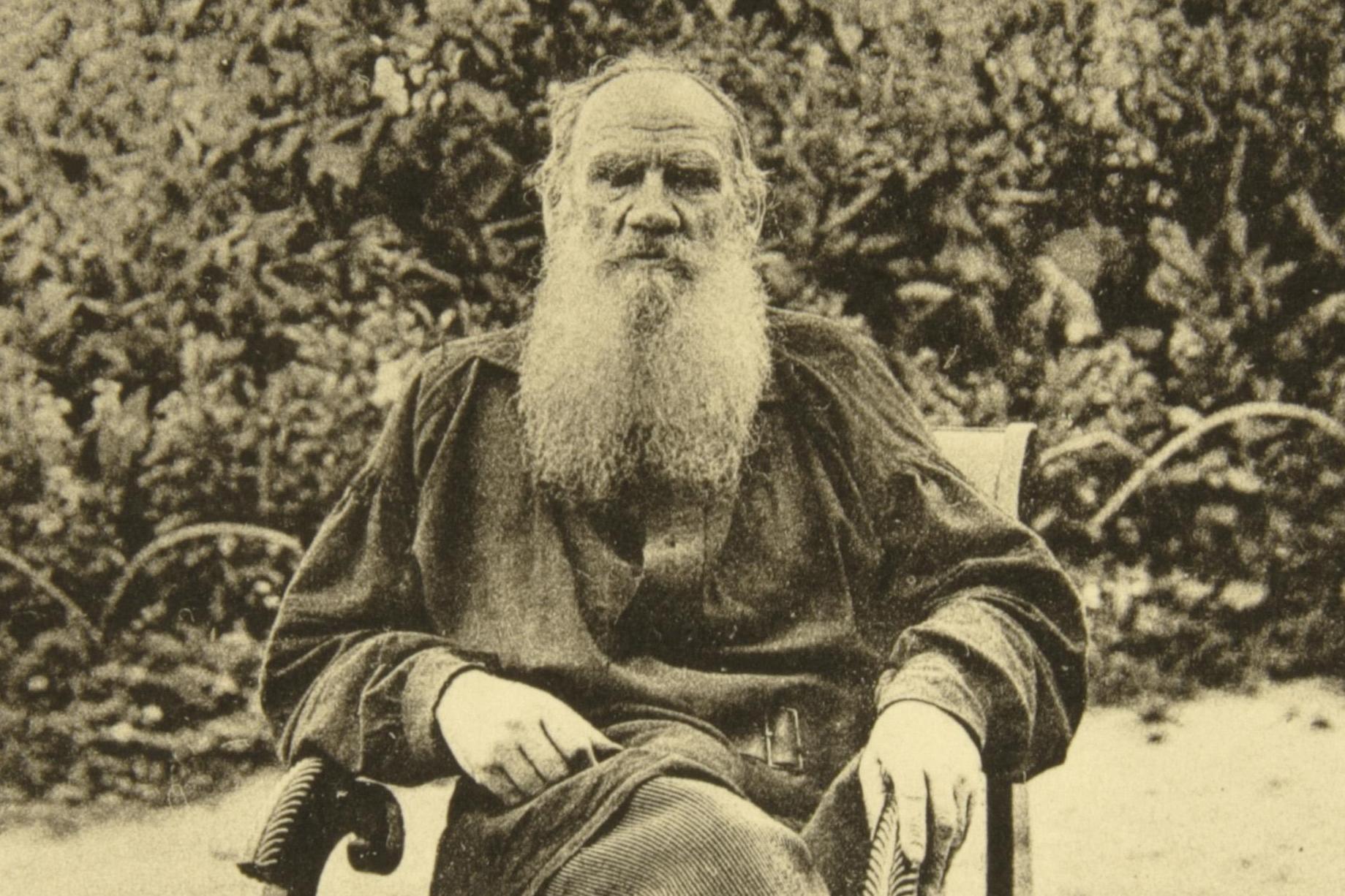 TOLSTOY by ecem aşcı - Ourboox.com