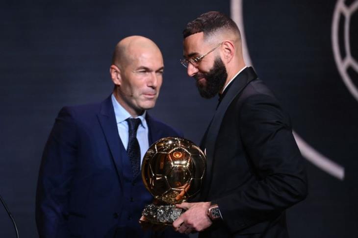 قصة كريم بنزيما by kareem tellawi - Ourboox.com