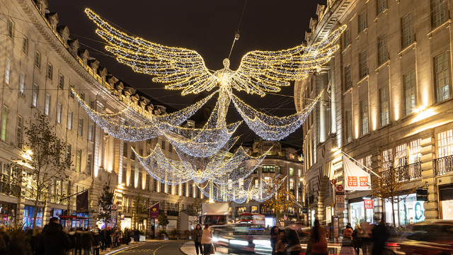Christmas in London by Ivana Ivova Borisova - Ourboox.com