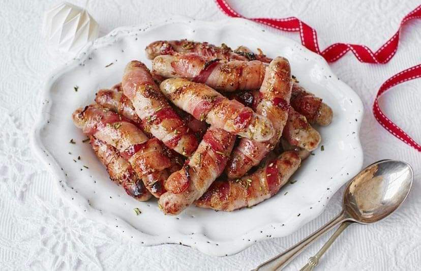 Christmas Challenge by Alaya Karamfilova - Illustrated by Alaya - Ourboox.com