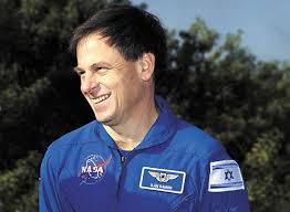 אילן רמון by amitbenamotz - Ourboox.com